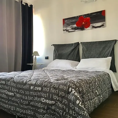 לינה וארוחת בוקר Casa Cannatello